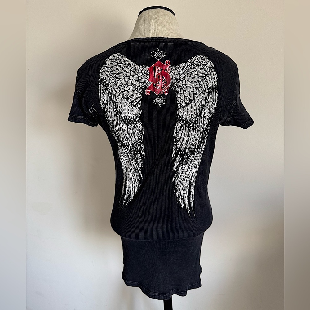 SINFUL Short Sleeve V Neck T-Shirt Thermal Top Rhinestone Angel Wings XL